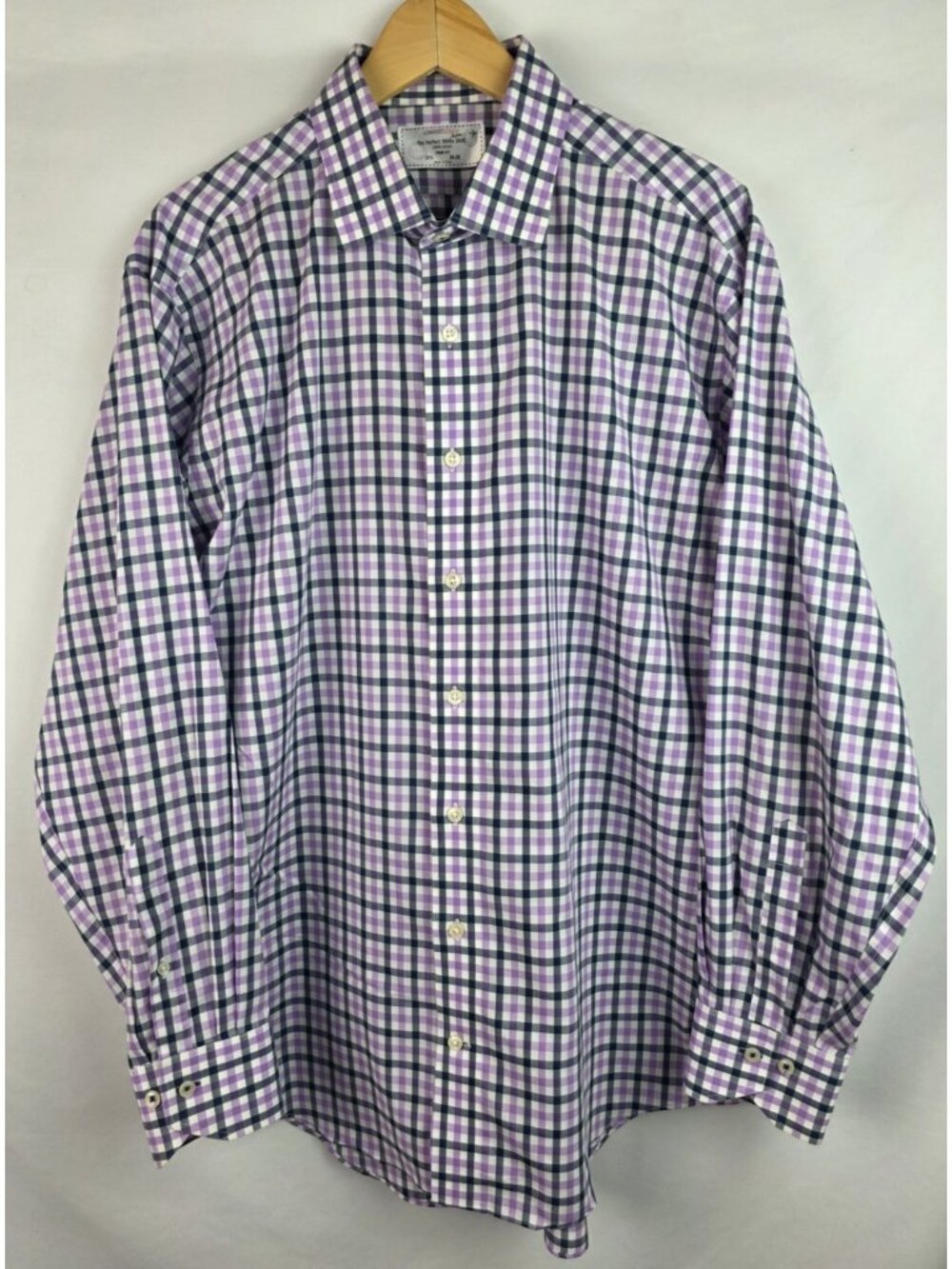 Lorenzo Uomo Mens Dress Shirt Size 17.5 34-35 Purple Long Sleeve Button Down